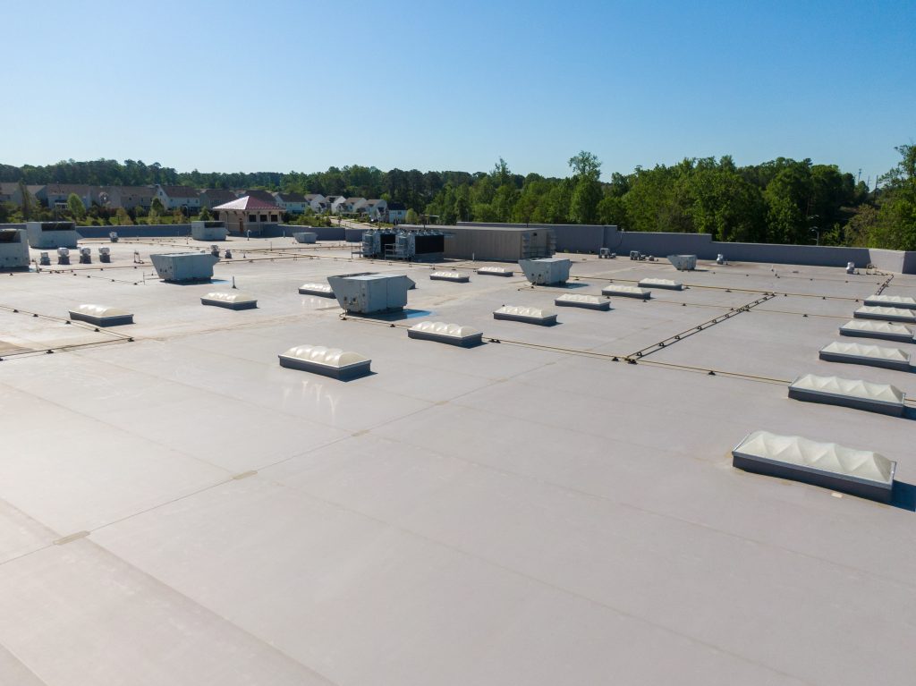 Learn our 5 essential warning signs of when you need commercial roof repair. Offering business protection from roof leaks with preventative maintenance, Roof Systems Pro is the top roofing contractor in Rockwall. Many Rockwall businesses trust us with all their commercial roofing needs in Heath. Commercial roofing contractor in Rockwall, Heath roofing contractors, heath roofing companies, roofing companies in Rockwall, Heath roofing, Roofing in rockwall.